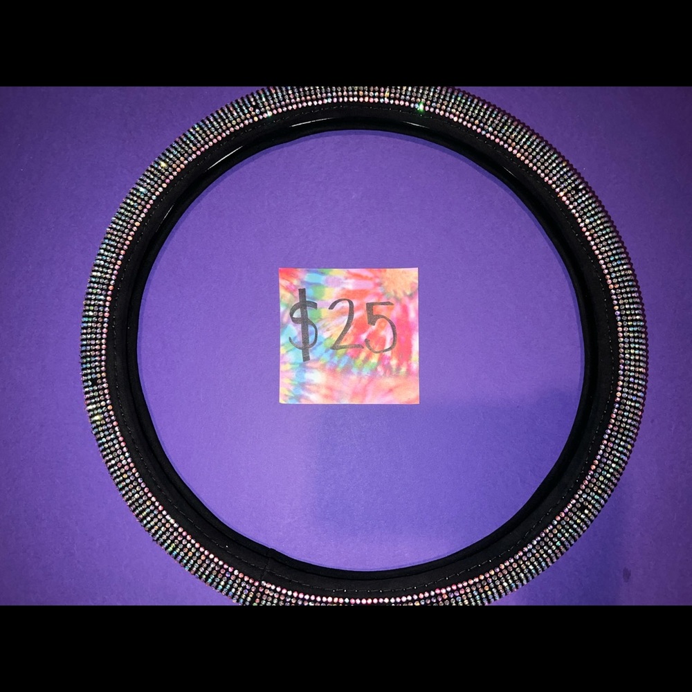 Steering wheel cover with rhinestones!